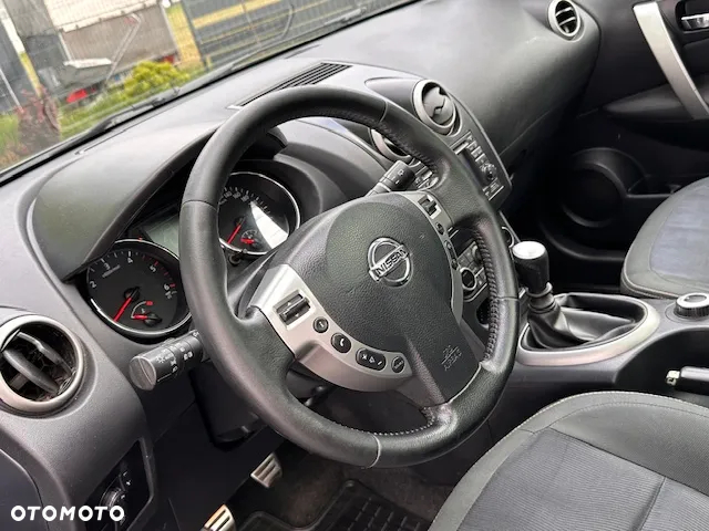 Nissan Qashqai 2.0 dCi 4 x 4 DPF acenta - 18