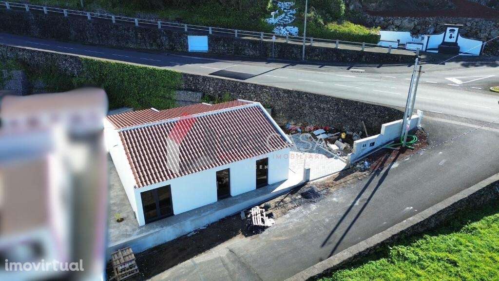 Moradia T2 nova com Chave na Mão -  Freguesia dos Biscoitos! - Grande imagem: 4/26