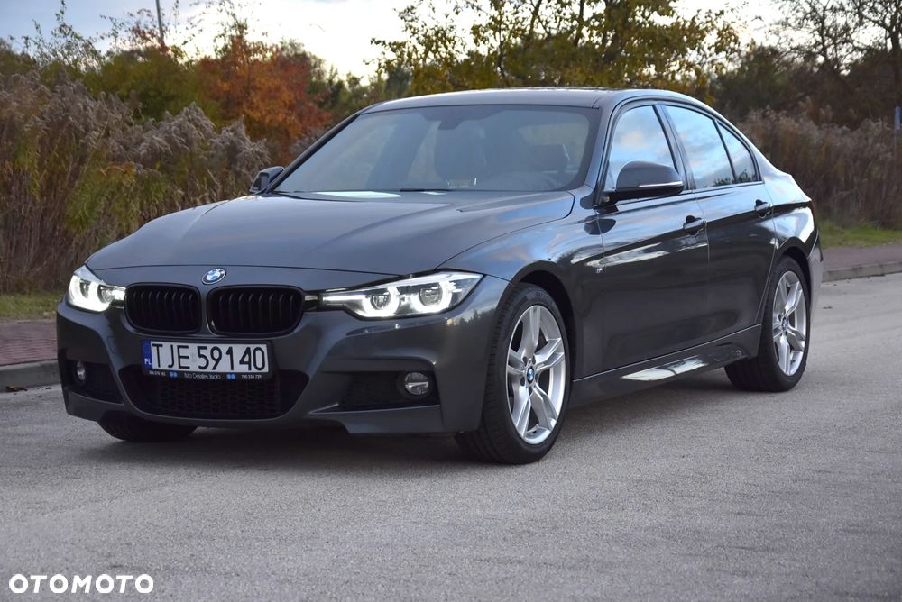 BMW Seria 3 320i Edition M Sport Shadow - 4