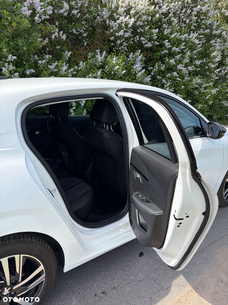 Peugeot 208 1.5 BlueHDi Signature S&S - 15