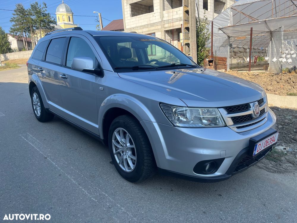 Fiat Freemont 2.0 Mjet AT AWD Lounge - 1