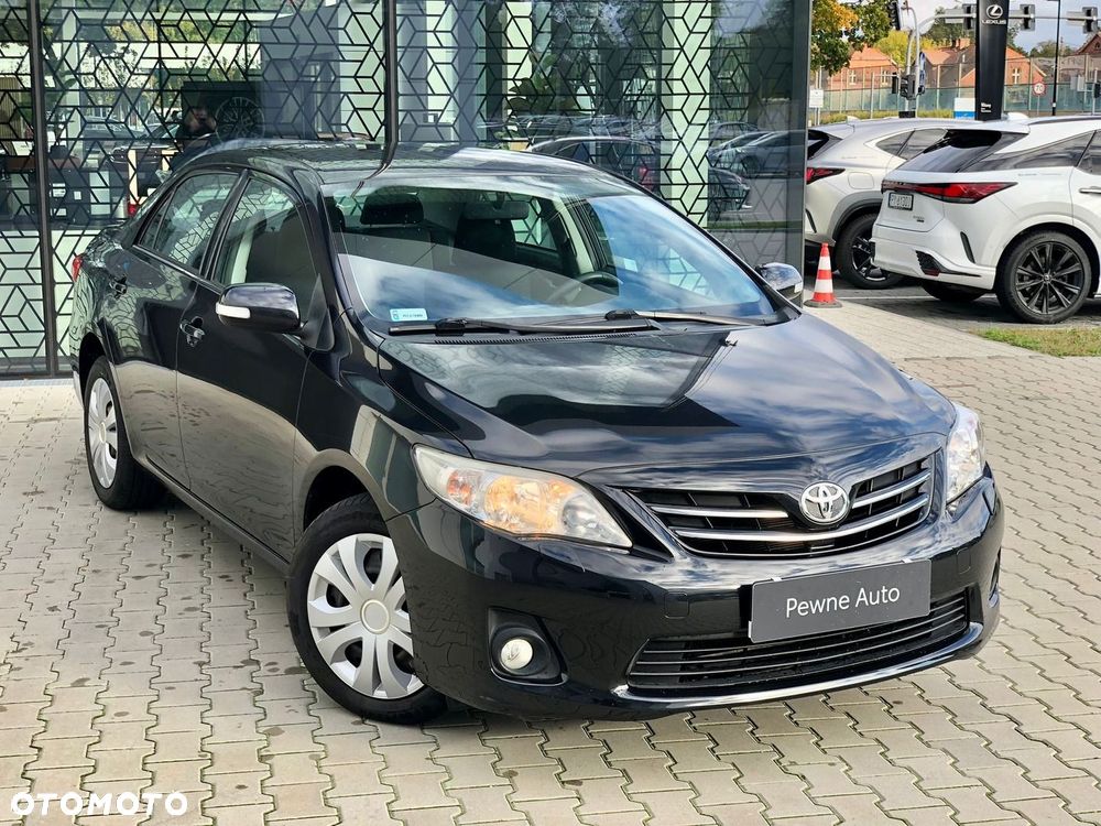 Toyota Corolla 1.6 Premium + - 9