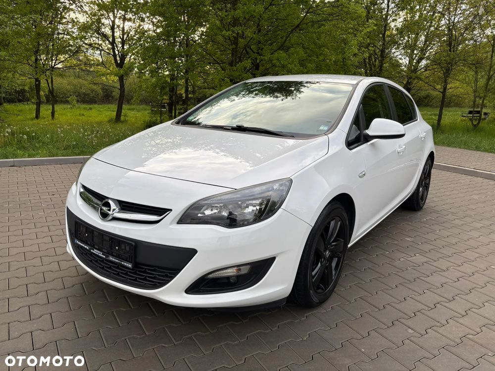 Opel Astra 1.4 Turbo - 23