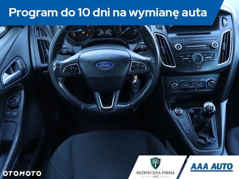 Ford Focus - 9