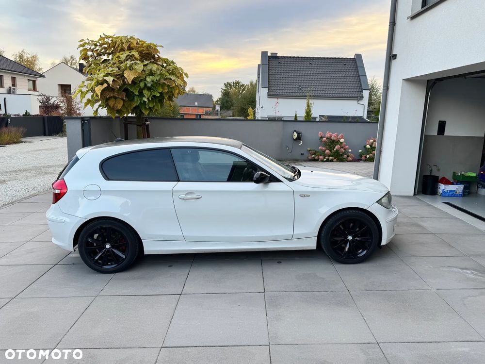 BMW Seria 1 - 12