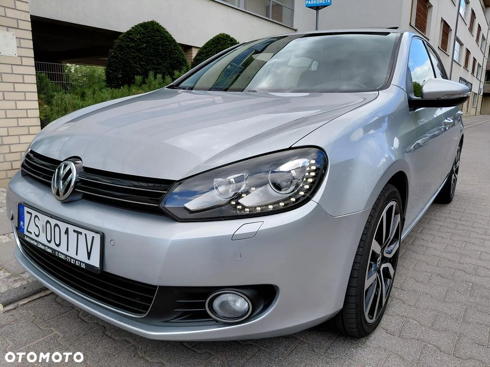 Volkswagen Golf 1.6 TDI BlueMotion Technology DSG Comfortline - 1