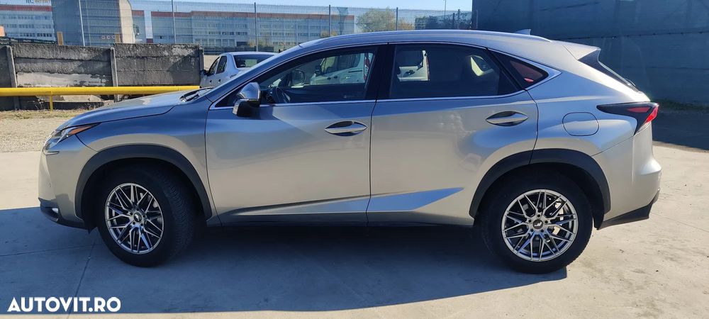 Lexus Seria NX 300h Business - 3
