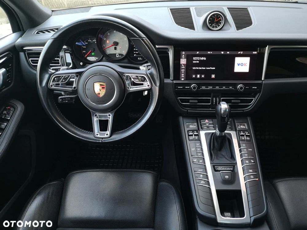 Porsche Macan S - 15
