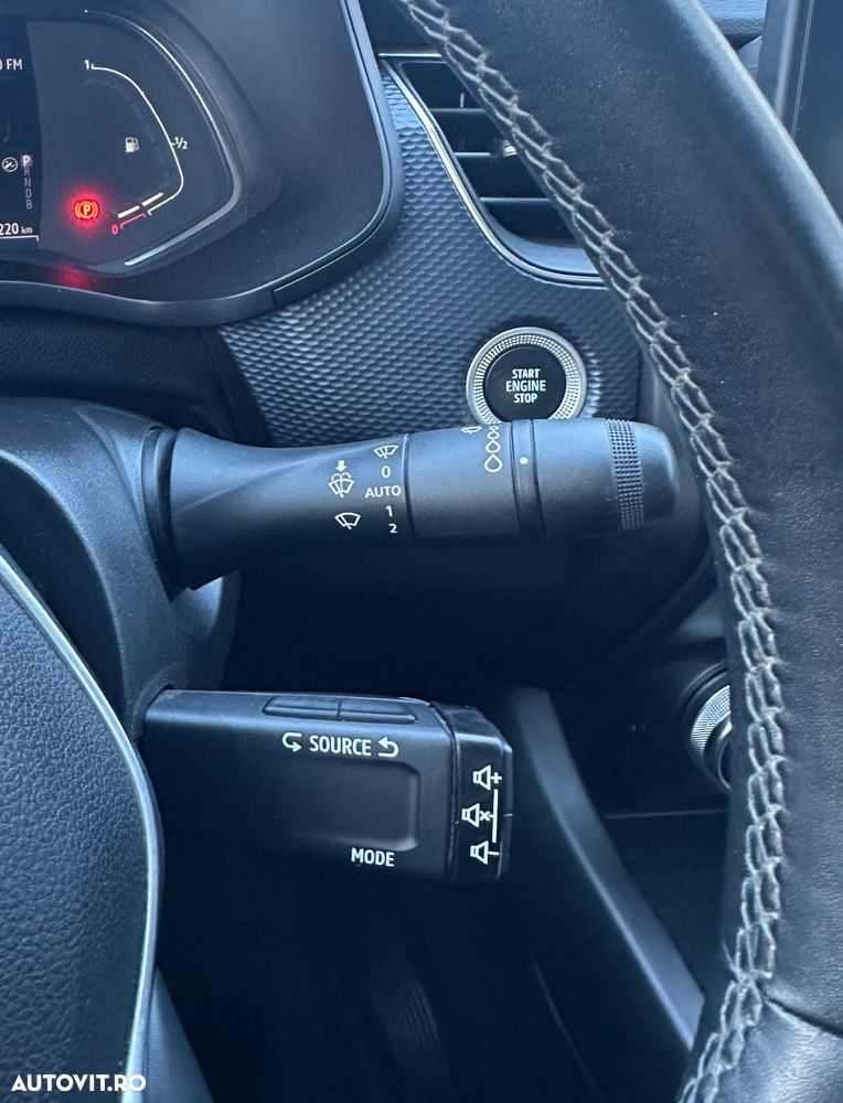 Renault Arkana E-TECH 145 Evolution - 28