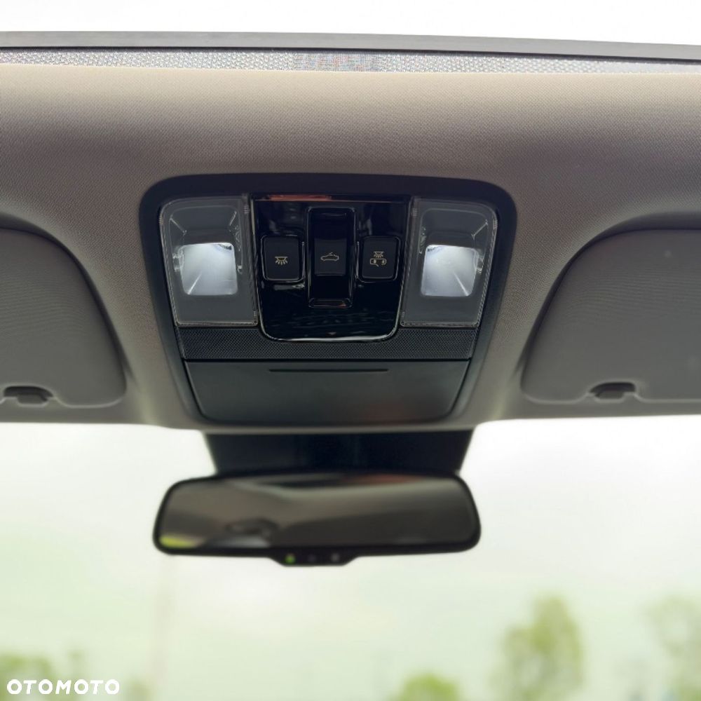 Kia XCeed - 29