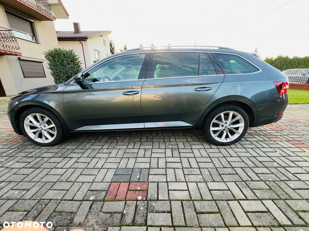 Skoda Superb 1.5 TSI DSG Sportline - 18