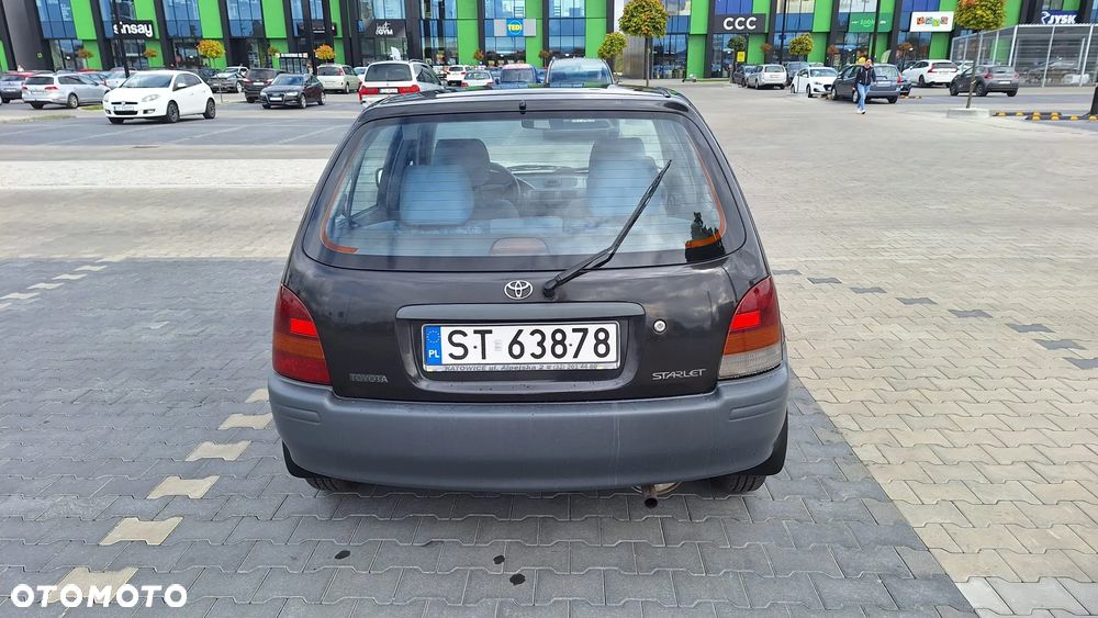 Toyota Starlet 1.4 XLi - 6