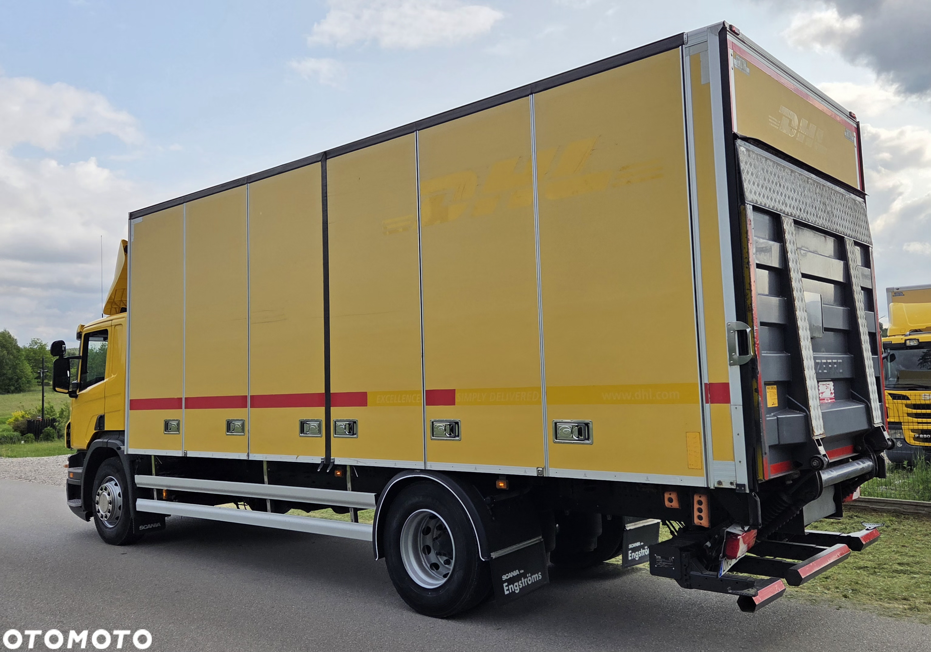 Scania P 280  izoterma 4x2 EURO 5 otwierany bok kontener - 3