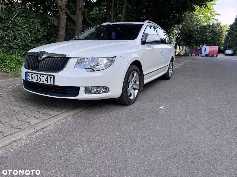 Skoda Superb 2.0 TDI Active DSG - 1
