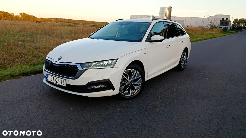 Skoda Octavia 2.0 TDI DSG Tour - 33