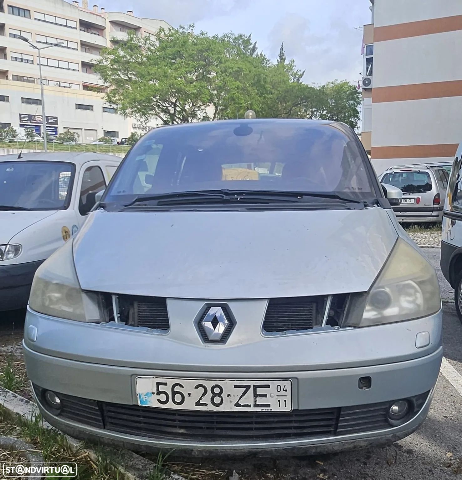 Renault 4 - 1