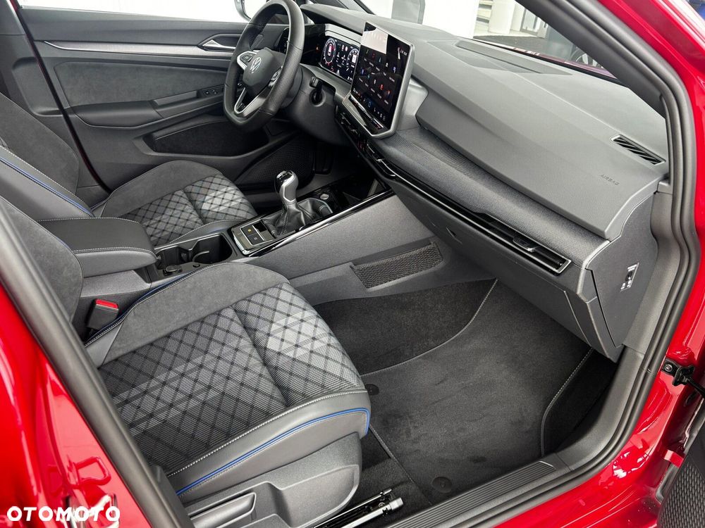 Volkswagen Golf 1.5 TSI R-Line Plus - 18