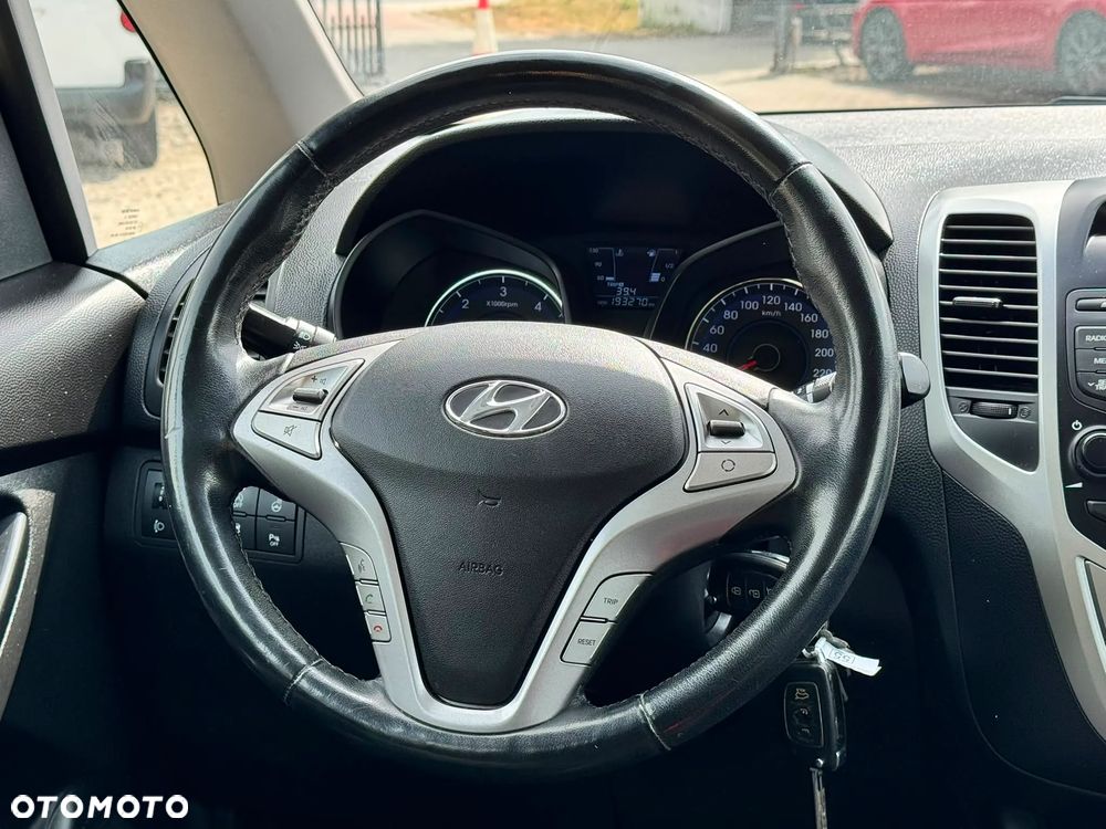 Hyundai ix20 - 17
