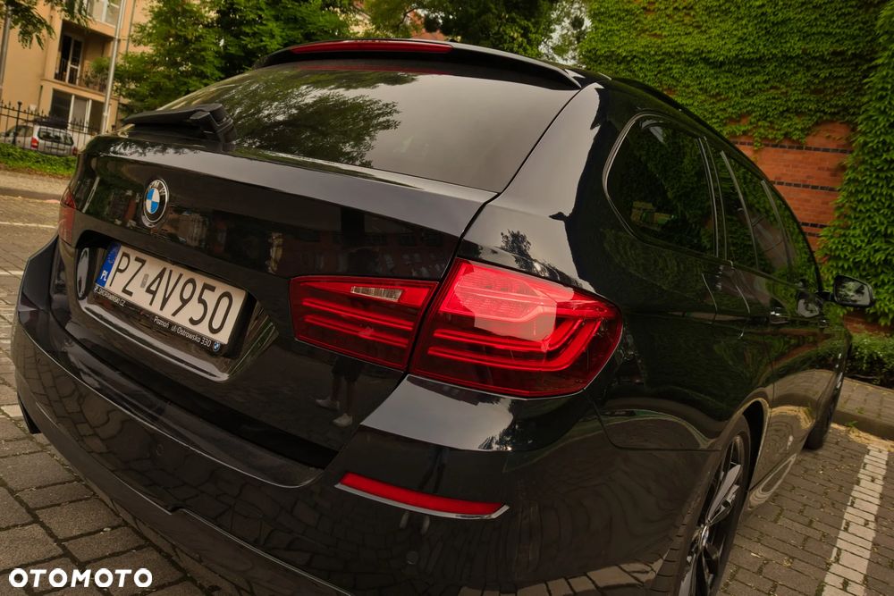 BMW Seria 5 M550d xDrive - 11