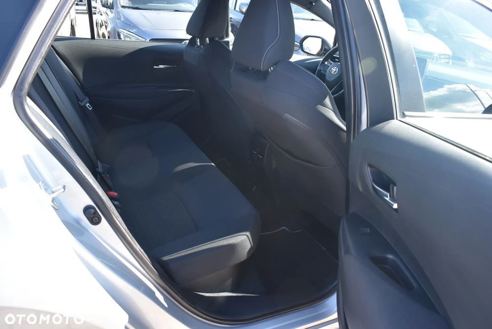 Toyota Corolla 2.0 Hybrid Comfort - 15