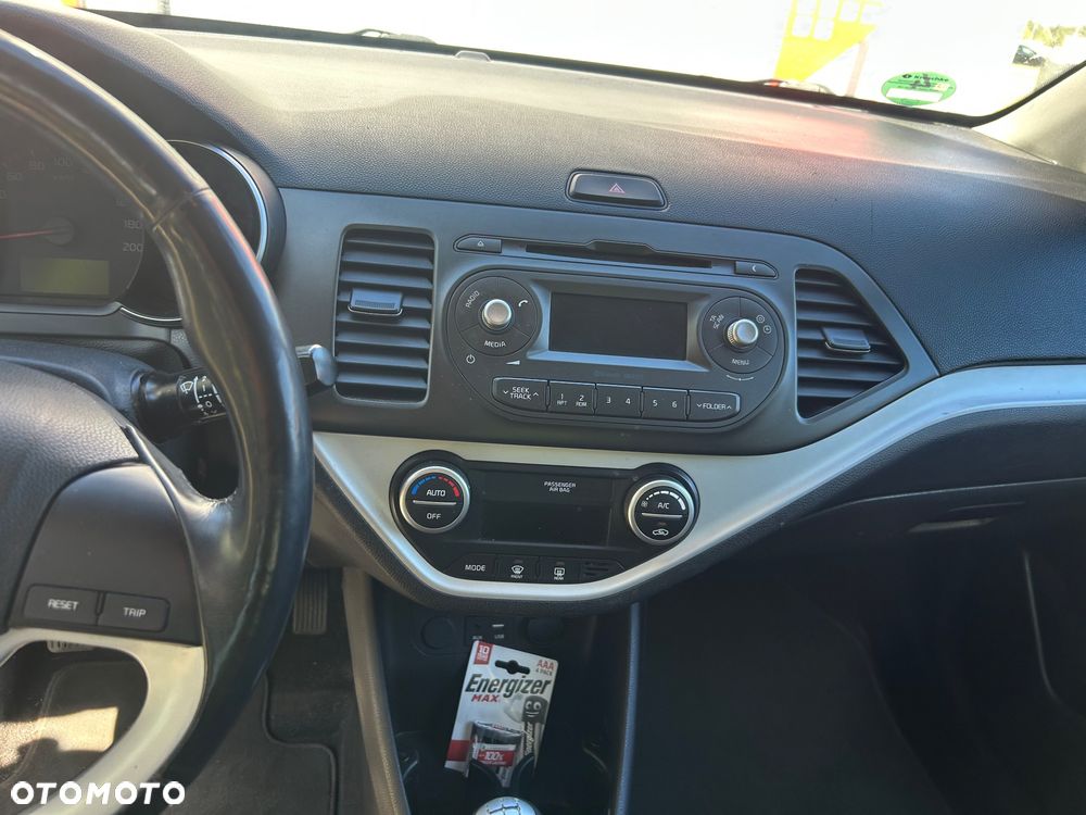 Kia Picanto - 15