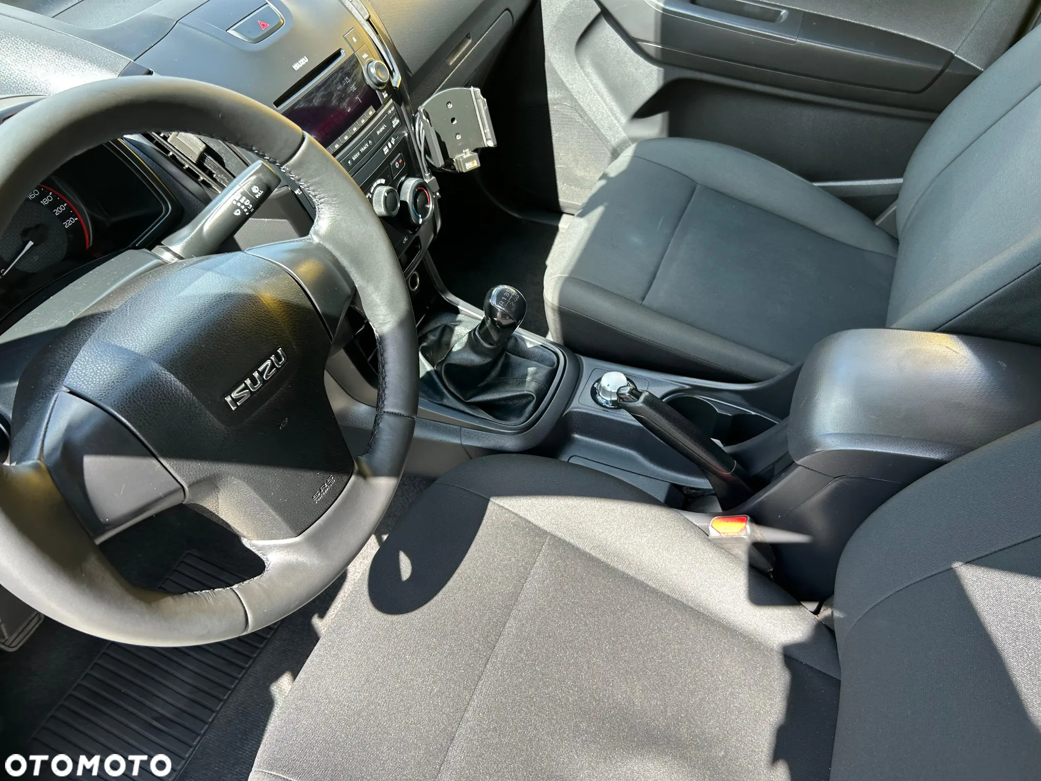 Isuzu D-Max HEUB TOWMAXX - 8