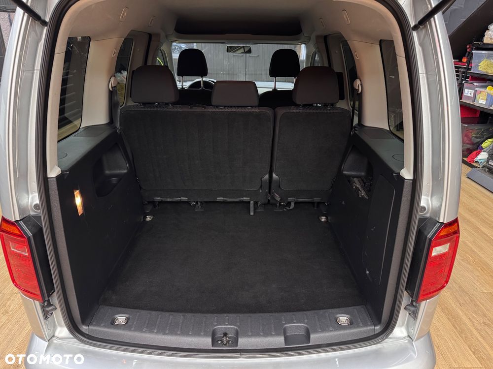 Volkswagen Caddy 2.0 TDI Highline - 23