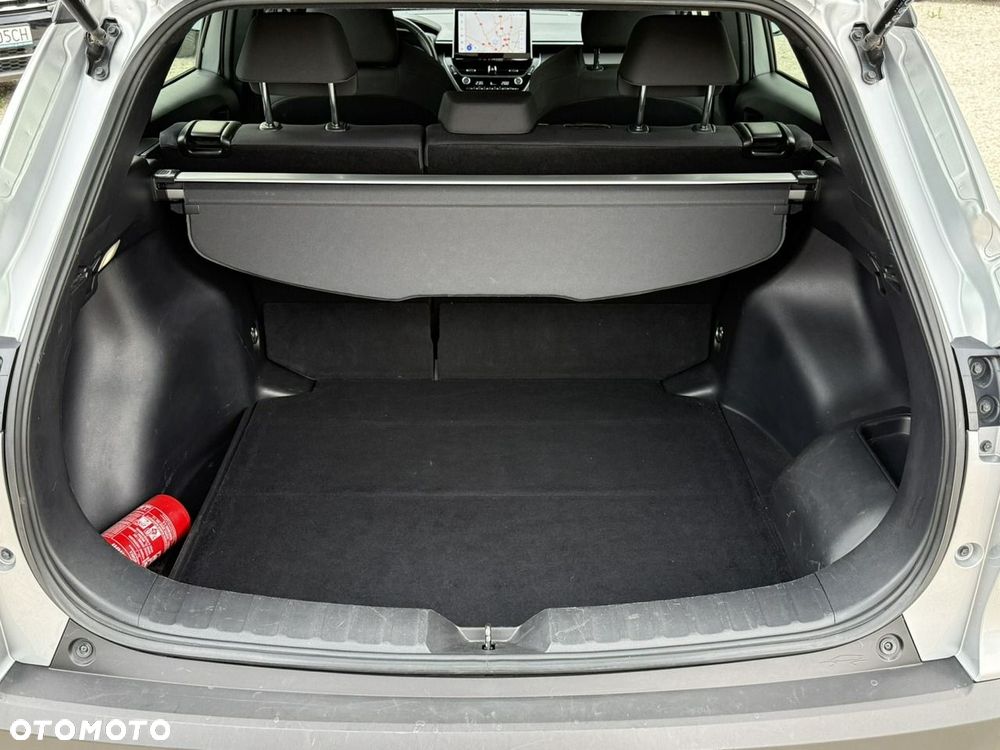 Toyota Corolla Cross 2.0 Hybrid Comfort - 18