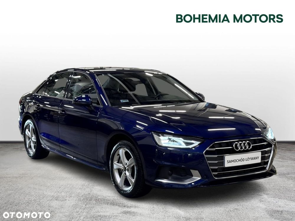 Audi A4 Limousine - 8