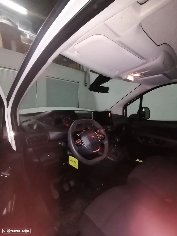 Peugeot Partner - 11