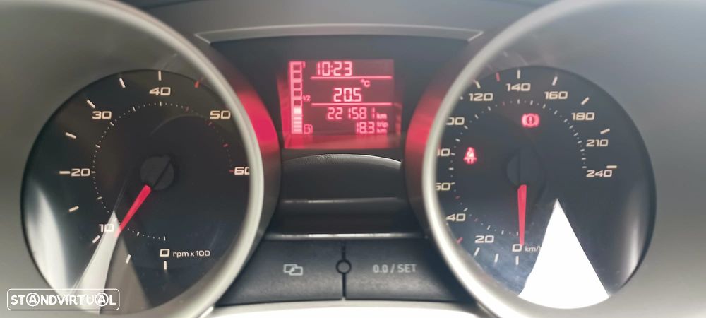 SEAT Ibiza 1.6 TDI 25 Anos DPF - 5