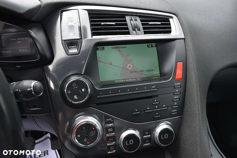 Citroën DS5 2.0 HDi Hybrid4 SportChic MCP - 14