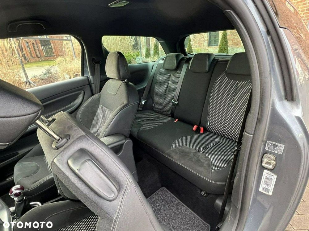 Citroën DS3 1.6 e-HDi SoChic - 10