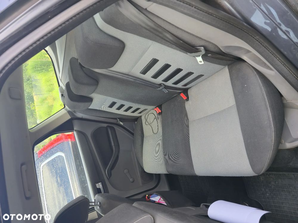 Ford Focus 1.6 Trend EU5 - 7
