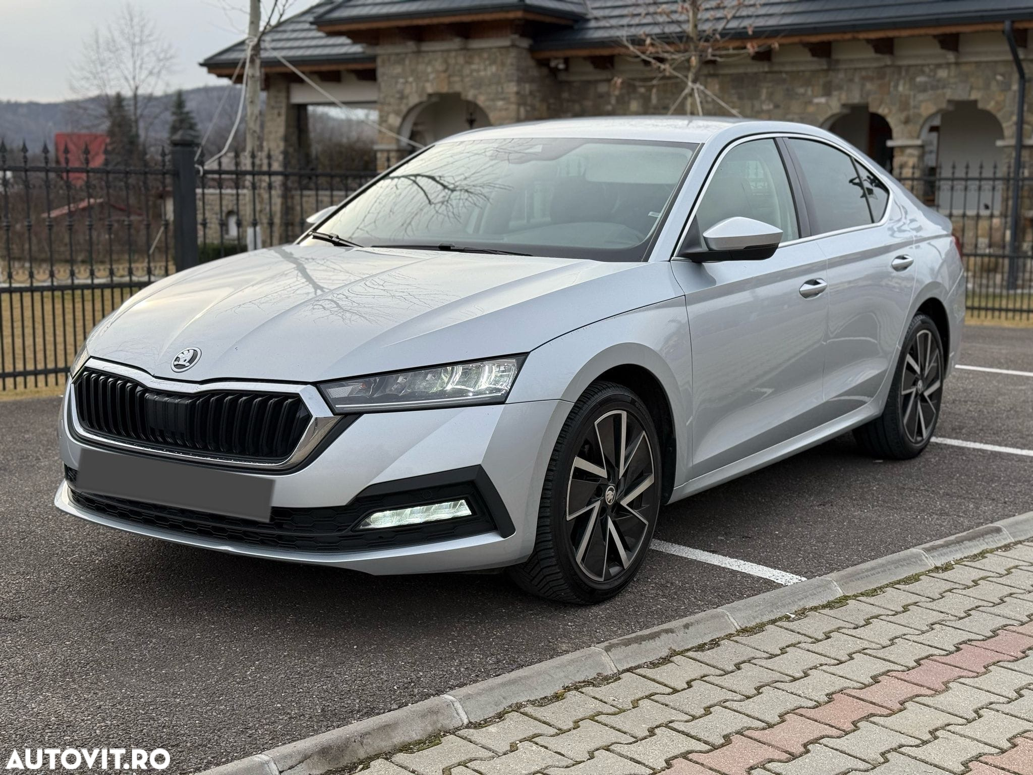 Skoda Octavia 2.0 TDI Active - 4