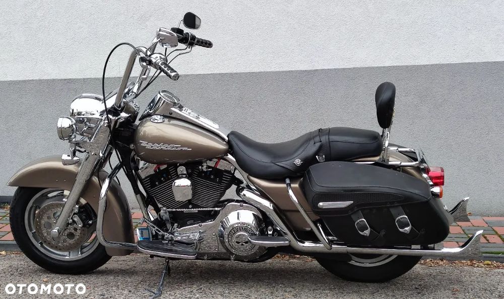 Harley-Davidson Touring Road King - 15