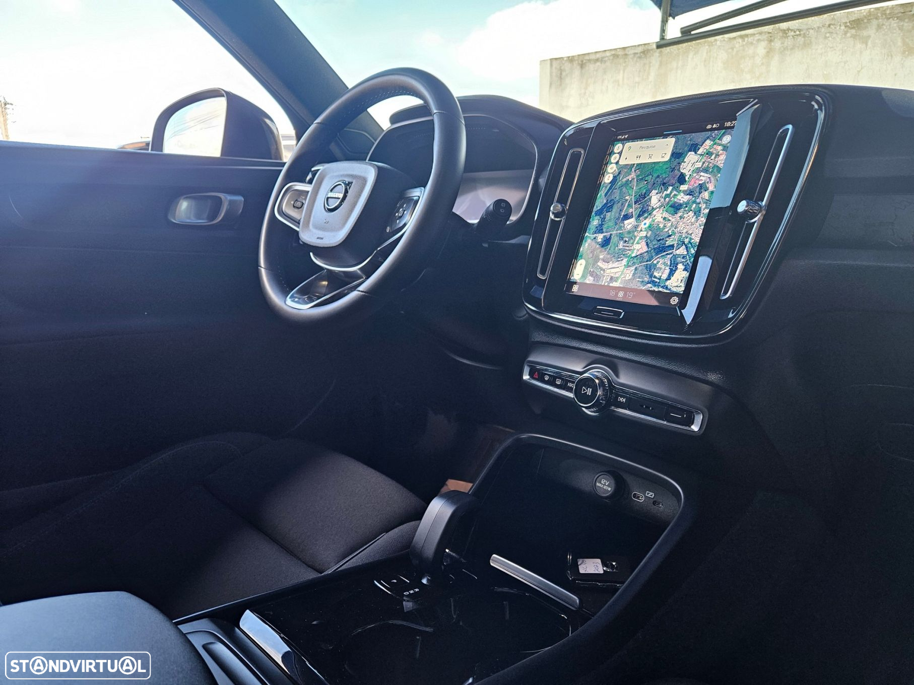 Volvo XC 40 Recharge Plus - 41