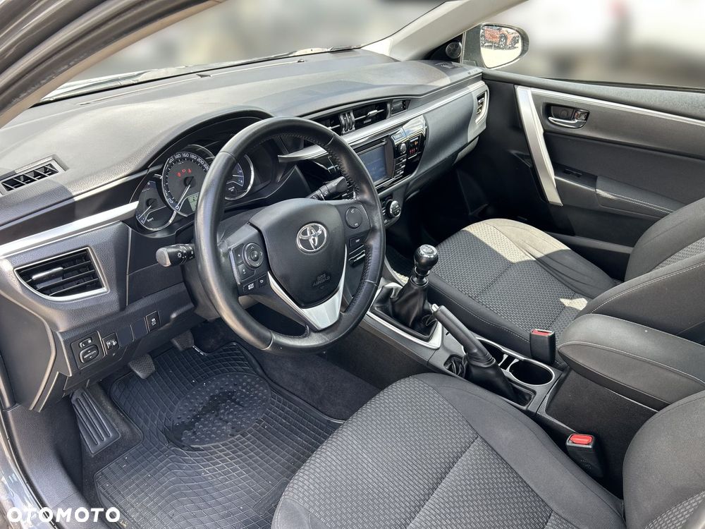 Toyota Corolla 1.6 Premium EU6 - 17