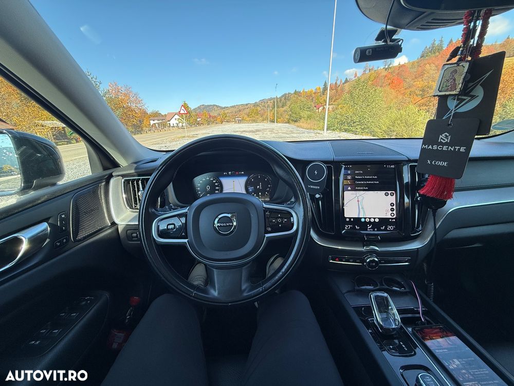 Volvo XC 60 - 6