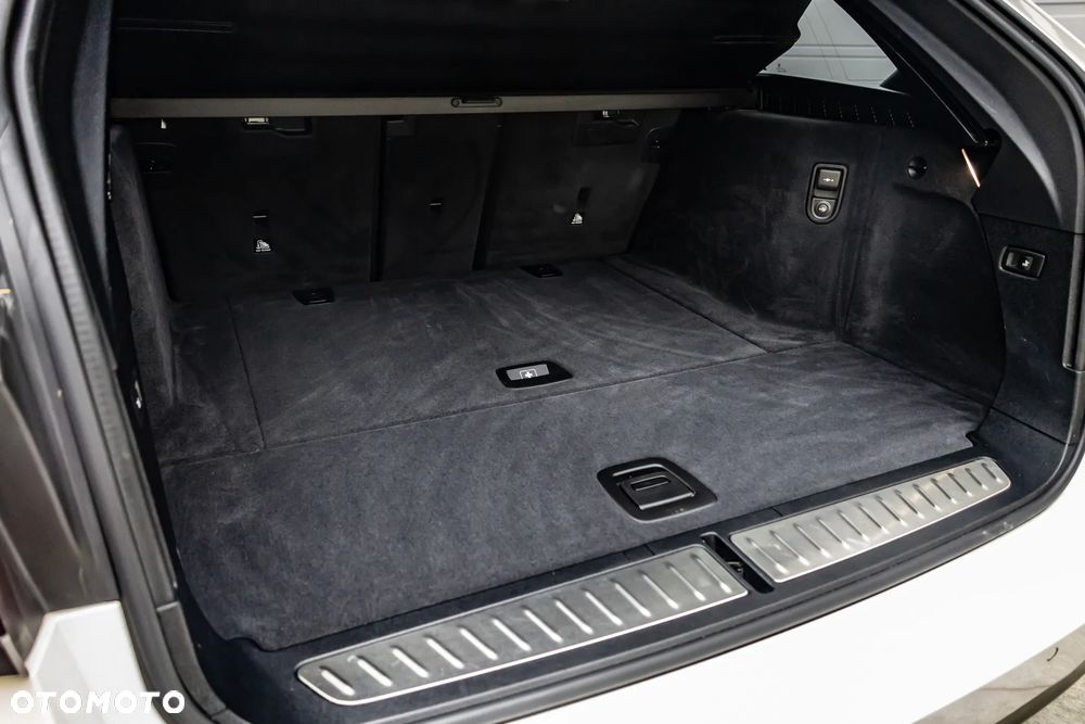 BMW Seria 5 520d xDrive mHEV M Sport sport - 28