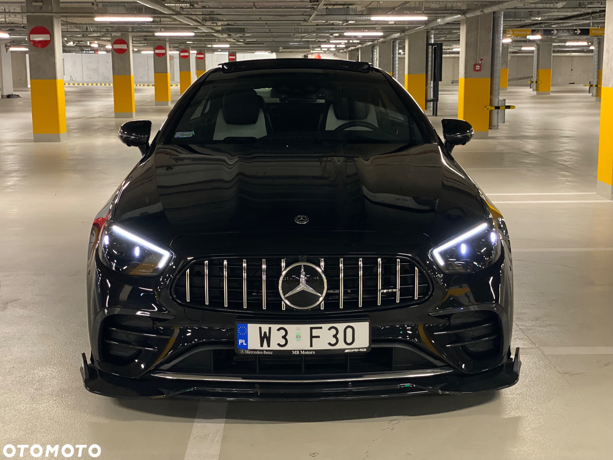 Mercedes-Benz Klasa E AMG 53 Coupe 4-Matic+ 9G-TRONIC - 14