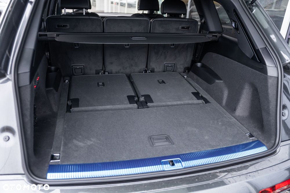 Audi Q7 - 9