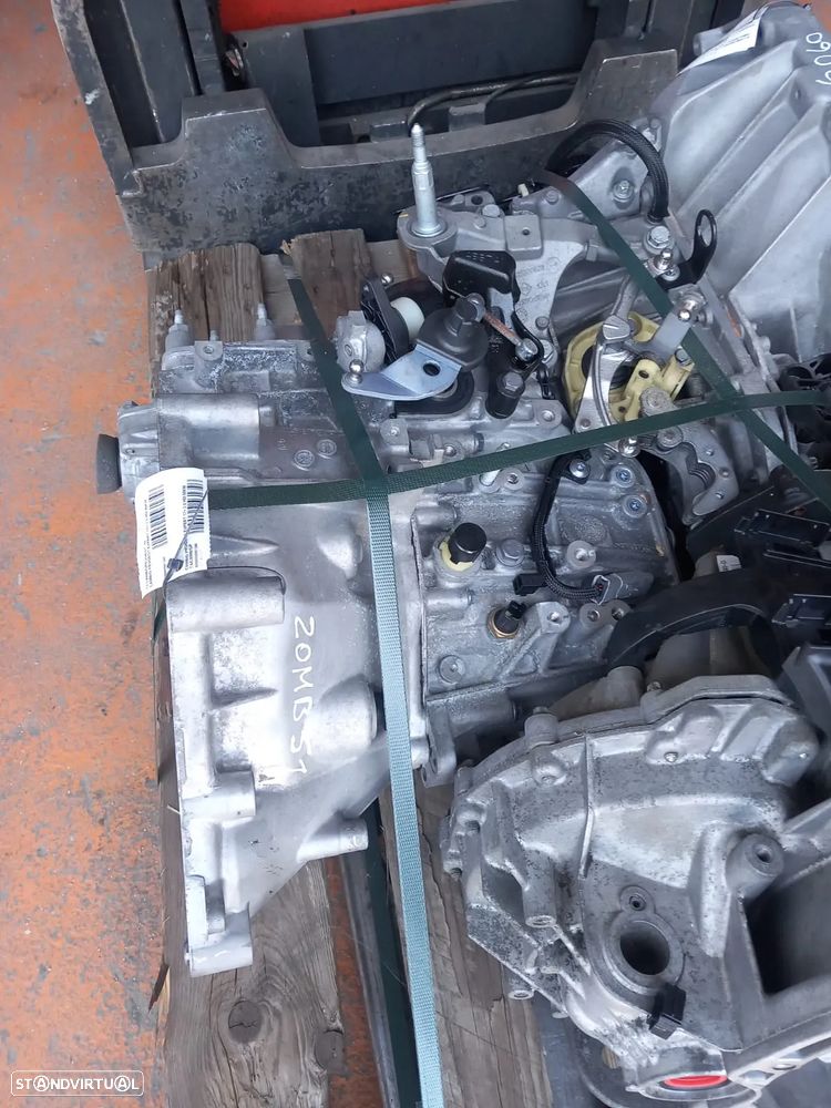 Caixa de Velocidades Citroen Jumpy/Peugeot Expert/Opel Vivaro 2.0HDI Ref: 20MB51 - 3