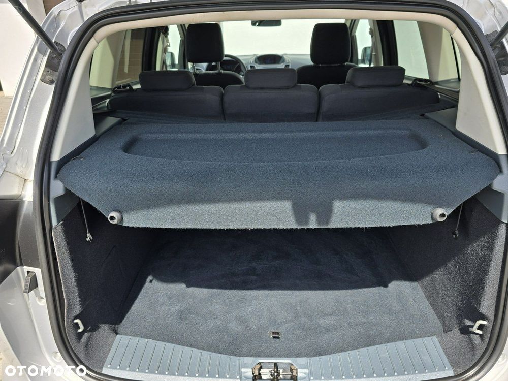Ford C-MAX - 19