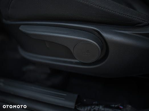 Hyundai Tucson 1.6 T-GDi HEV 2WD Select - 11