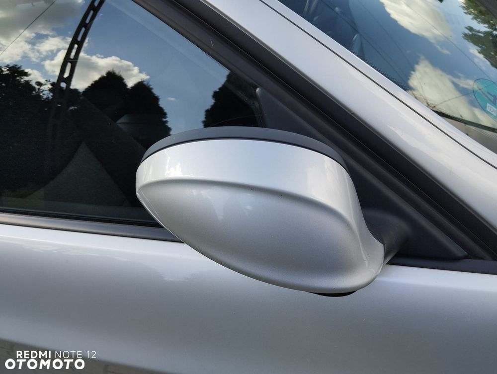 BMW Seria 3 ver-320i - 14
