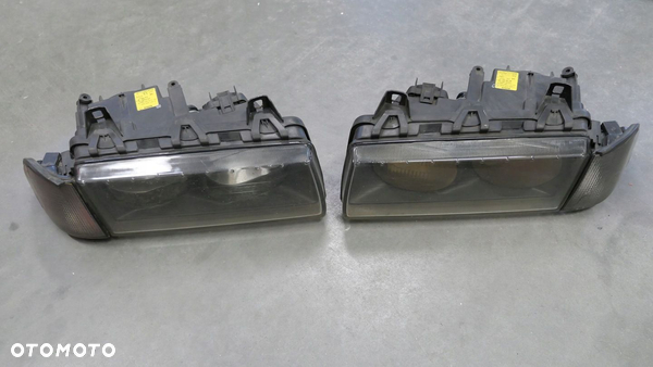 BMW E36 REFLEKTOR LAMPY LEWY PRAWY KIERUNKOWSKAZ KOMPLET 8363494 1387297