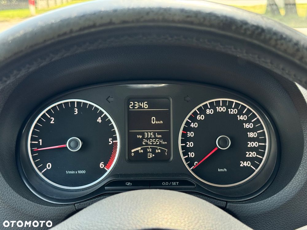 Volkswagen Polo 1.6 TDI DPF Highline - 15