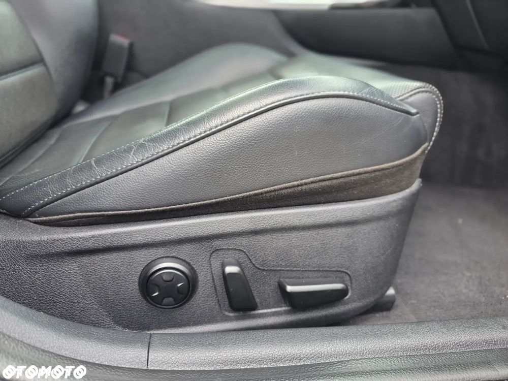 Kia Stinger 2.0 T-GDI XL - 35