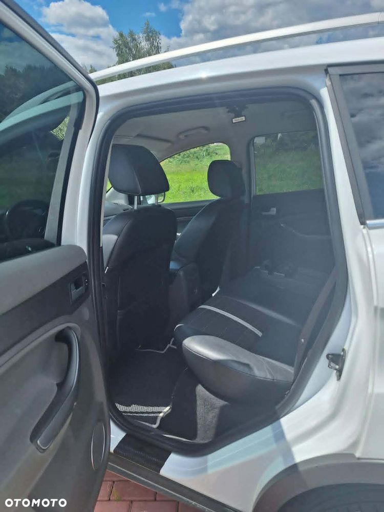 Ford Kuga 2.0 TDCi Titanium FWD - 9